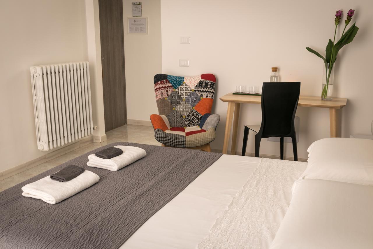 לצ'ה B&B Le Giravolte מראה חיצוני תמונה